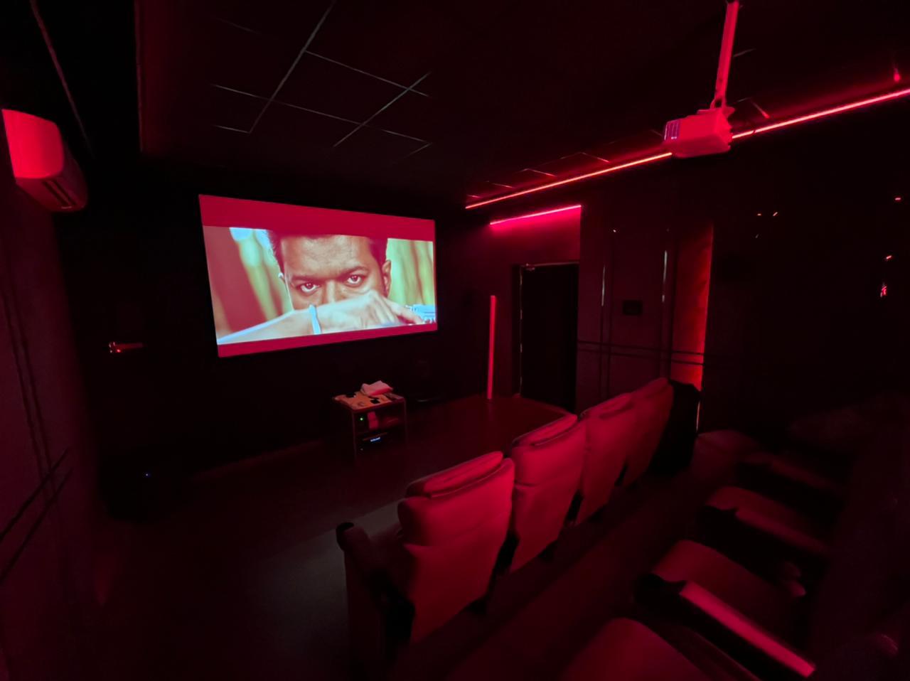 Cozy Residential Theatre Audio Setup